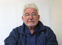 El doctor Carlos Larralde Rangel, investigador emérito de la UNAM, miembro de la Academia Mexicana de Ciencias, murió en la Ciudad de México, a los 76 años de edad.