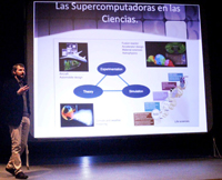 El doctor Vlad Manea, investigador del Centro de Geociencias de la UNAM y miembro de la Academia Mexicana de Ciencias durante su conferencia en el Primer Encuentro Ciencia y Humanismo Centro.