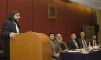 El Dr. Edgardo Ugalde Saldaña, del Instituto de Física de la Universidad Autónoma de San Luis Potosí.