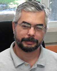 El proceso fotocatalítico se recomienda para agua contaminada que no pueda ser tratada con otros métodos, explicó el doctor Alberto Arancibia Bulnes, miembro de la Academia Mexicana de Ciencias.