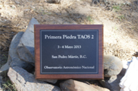 Primera piedra que simboliza el inicio de un proyecto de colaboración entre México, Estados Unidos y Taiwán en el área de la astronomía.
