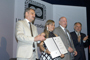 La Dra. Claudia Anahí Pérez Torres, premiada en el área de Ciencias Naturales.