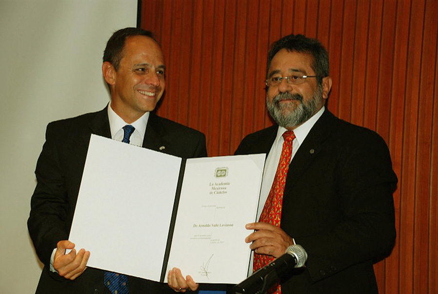 Arnoldo Valle-Levinson y José Franco