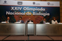 Ramón Cavazos, Azael Martínez de la Cruz, Juan Adame, Antonio Guzmán y Cristina Revilla, representantes de la Academia Mexicana de Ciencias y de la Universidad Autónoma de Nuevo León, integraron la mesa de honor en la inauguración de la XXIV Olimpiada Nacional de Biología.