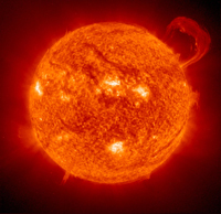 Para estudiar la forma más eficiente de obtener energía del Sol, la planta experimental pretende instalar en el transcurso de este año 20 heliostatos de más de 36 metros cuadrados.