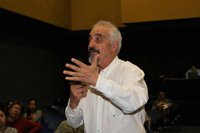 Entusiasta y amena conferencia ofreció Xavier Gómez Mont, investigador del CIMAT, en el cierre de Ciencia y Humanismo II.