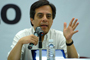 Eduardo Martínez García, asesor de la División de Políticas de Ciencia, Tecnología e Innovación de la UNESCO, insistió en que los problemas de género no son exclusivos de las mujeres.
