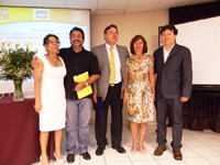 Mayra de la Torre, nueva presidenta de la Sección Regional Noroeste de la Academia Mexicana de Ciencias (izquierda). La acompañan en el orden acostumbrado, José Franco, Manuel Ignacio Guerra, Rosa María Montesinos y Pablo Wong.