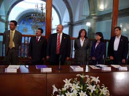 Ceremonia en la que la Somece renovó su mesa directiva.