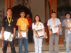 Semifinalistas de la Olimpiada al finalizar el evento llevado a cabo en Nuevo León
