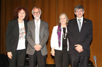 Julia Tagüeña, directora adjunta de Desarrollo Científico del Conacyt; Joaquín Ruiz, investigador de la Universidad de Arizona; María Elena Medina, directora del Instituto Nacional de Psiquiatría y William Lee, coordinador de la Investigación Científica de la UNAM.