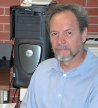 El doctor Antonio Lot Helgueras, uno de los editores de la obra; miembro de la Academia Mexicana de Ciencias.
