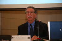 Doctor Carlos Vélez Ibáñez, Regents' profesor y director fundador emérito de la Escuela de Estudios Transfronterizos de la Universidad Estatal de Arizona.
