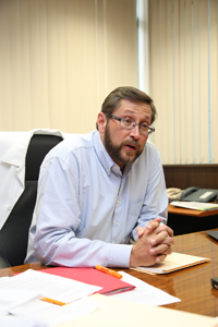 Doctor Jorge Peón Peralta, director del Instituto de Química de la UNAM , dio a conocer los detalles del ciclo de conferencias 