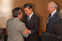 Saludo entre el presidente de la Academia Mexicana de Ciencias, José Franco y el Presidente de la República, Enrique Peña Nieto; los acompaña Enrique Ruelas, presidente de la ANMM.