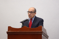 Carlos Castañeda González, director general del Hospital Psiquiátrico 