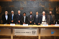 Integrantes del presìdium y ganadores del Premio Jorge Lomnitz Adler 2018, Medalla Fernando de Alba y Medalla Marcos Moshinsky.