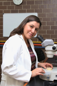 Rosa Estela Navarro González, investigadora del Instituto de
Fisiología Celular de la UNAM.