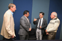 Carlos Bosch Giral, director del programa La Ciencia en tu Escuela; Ricardo Medina Farfán, secretario de Educación de Campeche; Jaime Urrutia Fucugauchi, presidente de la AMC; y Raymundo Cea Olivares, director del programa Domingos en la Ciencia.