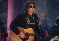 Los mensajes de Bob Dylan fueron muy adecuados para la época, reflejan el sentir comunitario, estaba consciente de los problemas sociales y los plasmaba en sus canciones, señala el investigador Enrique Pérez Castillo.