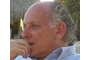 También doctor en Ciencias, Barry R. Komisaruk es profesor del Departamento de Psicología de la Universidad de Rutgers, en Nueva Jersey, y del Departamento de Radiología de la Universidad de la Universidad de Medicina y Odontología de Nueva Jersey, en Estados Unidos.