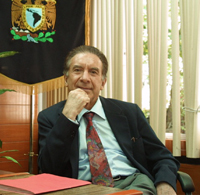 El doctor Felipe Lara Rosano, investigador del centro de Ciencias de la Complejidad de la UNAM y miembro de la Academia Mexicana de Ciencias.
