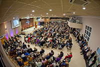 Ante el panorama de una creciente diversidad religiosa en el país, lo que se debe fomentar son valores pluralistas, apunta la doctora Ángela R. de la Torre Castellanos, del Centro de Investigaciones y Estudios Superiores en Antropología Social-Unidad Occidente y coautora de la Encuesta Nacional sobre Creencias y Prácticas Religiosas en México 2016. En la imagen, interior de un templo de la Iglesia Evangelista.