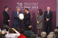 Doctor Jorge Alcocer Varela, PNCA 2015 en la categoría Ciencias Físico-Matemáticas y Naturales.