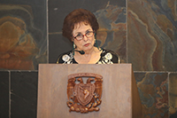 Doctora María Esther Ortiz y Salazar, investigadora emérita del IFUNAM.