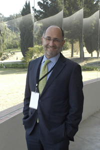 José Ramón Cossío Díaz, miembro de la Academia Mexicana de Ciencias (AMC).