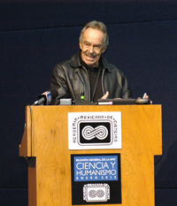 Doctor René Drucker Colín, expresidente de la Academia Mexicana de Ciencias.