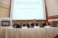 Carlos Vélez-Ibáñez, investigador de la Universidad Estatal de Arizona; Cristina Puga Espinosa, de la Comisión de Membresía de la AMC; José Manuel Valenzuela Arce, secretario académico de El Colegio de la Frontera Norte; y Maríangela Rodríguez Nicholls, investigadora del CIESA.