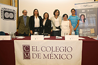 Presidieron la ceremonia de ingreso a la Academia Mexicana de Ciencias de la historiadora Consuelo Naranjo Orovio, del Consejo Superior de Investigaciones Científicas de España (centro): Carlos Marichal, Silvia Giorgulli, Rosaura Ruiz, María Teresa Cortés y Erika Pani.