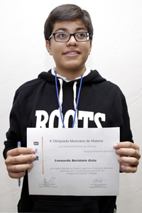El oaxaqueño Leonardo Ortiz Beristaín, en su segunda participación en la OMH. logró ser uno de los cinco finalistas del certamen nacional.