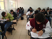 Estudiantes de bachillerato de todo el país iniciaron esta mañana la XVII Olimpiada Nacional de Biología, organizada por la AMC y la UDG.