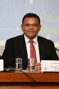Licenciado  Rolando Zapata, gobernador de Yucatán.