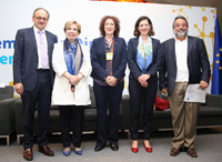 Klaus Rudischhausser, jefe de la delegación de la Unión Europea en México; Martha Navarro, directora general de Cooperación Técnica y Científica de la Agencia Mexicana de Cooperación Internacional para el Desarrollo de la SRE; Julia Tagüeña, directora adjunta de Desarrollo Científico del Conacyt; Cristina Russo, directora de Cooperación Internacional de la Dirección de General de Investigación e Innovación de la Comisión Europea; y José Franco, coordinador general del Foro Consultivo Científico y Tecnológico.