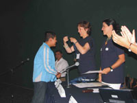 El evento de premiación fue encabezado por Soledad Loaeza, coordinadora de la I Olimpiada Mexicana de Historia y Alicia Lebrija, Directora de Educación y Capacitación de la Fundación Televisa.