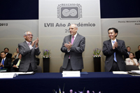 Ceremonia de Inicio del LVII Año Académico de la Academia Mexicana de Ciencias (AMC). Presidieron Ernesto Jara Guerrero, subsecretario de Educación Superior de la SEP; Enrique Cabrero Mendoza, director general del Consejo Nacional de Ciencia y Tecnología;  y Jaime Urrutia Fucugauchi, presidente de la AMC.