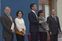 Arturo Menchaca Rocha, Alejandra Bravo, Luca Burei, Susana López y Mario Chacón, durante la entrega de Becas para las Mujeres en la Ciencia  L´Oréal - UNESCO - AMC  2011.