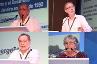 Investigadores de reconocido prestigio quienes han contribuido para el desarrollo de la ciencia en nuestro país, comparten su experiencia y conocimiento durante el evento. En la imagen, los doctores Alfonso Larqué, Francisco Bolívar, Carlos Arias y Herminia Pasantes.