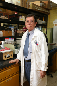 El doctor Filiberto Malagón fundó en 1970 el Laboratorio de Malariología en la UNAM y desde entonces dedica su investigación al estudio de la malaria
