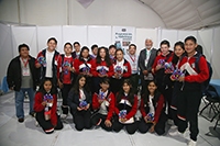 El doctor José Luis Morán visitó el taller de Programación y Robótica Pedagógica de la AMC en la XXV Semana Nacional de Ciencia y Tecnología.