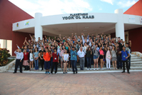 Los estudiantes de nivel bachillerato que participan en la XXVII Olimpiada Nacional de Biología visitaron el planetario Yook'ol Kaab de Chetumal, Quintana Roo, como parte de sus actividades recreativas.