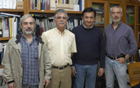 El Dr. Antonio del Río, el Dr. Enrique Galindo, el Dr. Sergio Cuevas y el Dr. Hernán Larralde.