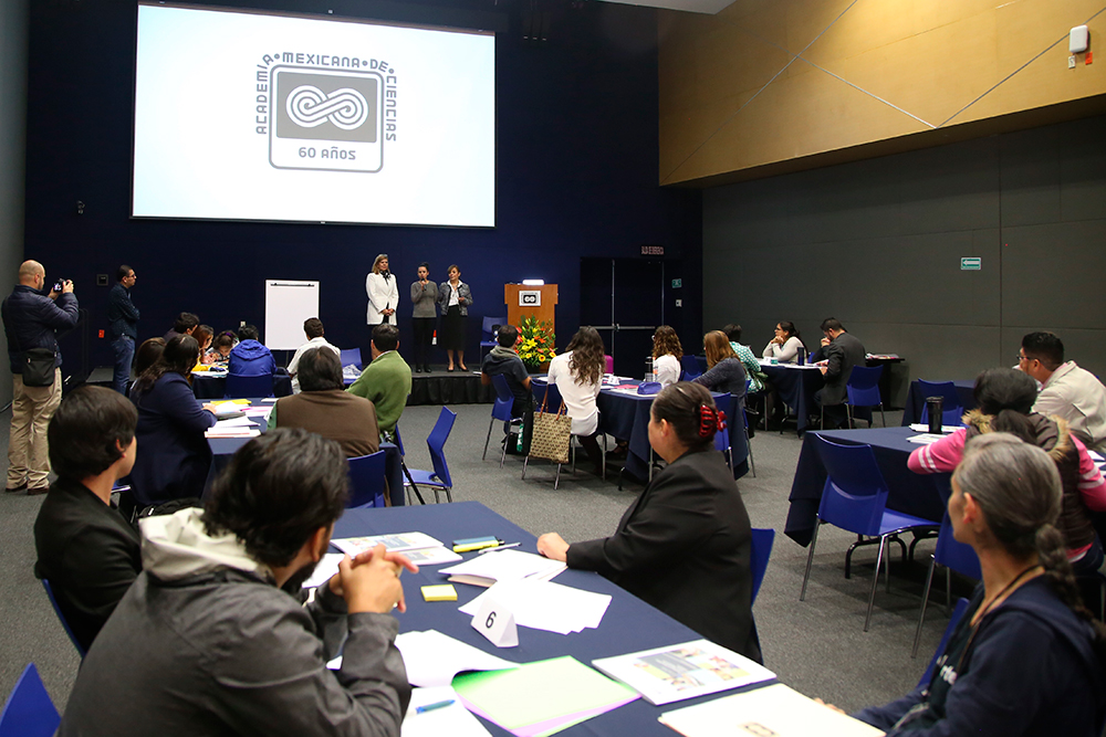 Inicia el curso-taller de certificación denominado “Pedagogías para el desarrollo de habilidades del siglo XXI y metodologías STEM”, en el auditorio Galileo Galilei, de la AMC.