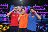 Los tres primeros lugares de la X Olimpiada Mexicana de Historia: Eduardo Dávila Dávila, de Oaxaca, segundo lugar; Mariano Torres Romero, primer lugar; y Yadir Sánchez Tafoya, tercer lugar; ambos del Estados México.