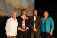 Juan Antonio Renedo Dorantes, decano de la UAC; Cristina Revilla Monsalve, coordinadora nacional de la ONB; Fernando Medina Blum, secretario general de la UAC y Guadalupe Maldonado Vázquez, directora de la Facultad de Ciencias Químico Biológicas, campus I en la UAC, integraron el presídium en la ceremonia de clausura.