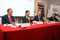 El director del programa La Ciencia en tu Escuela de la AMC, Carlos Bosch Giral; el presidente de la AMC, Jaime Urrutia Fucugauchi; el embajador del Reino Unido en México, Ducan Taylor; y la directora ejecutiva para el Newton Fund del British Council, Liliana Carral.