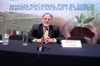 El doctor Pedro Sánchez, académico de Columbia University, durante la conferencia magistral que ofreció en el marco de la Alianza Nacional por el Suelo en beneficio de la sociedad y el ambiente, el pasado 17 de agosto